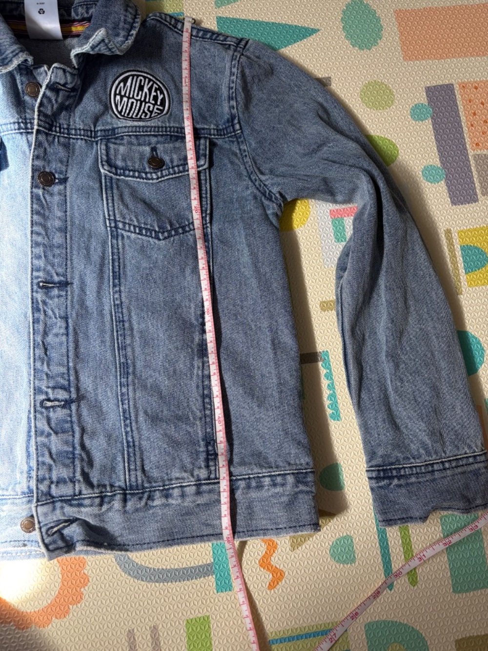 Mickey’s jacket - Picture 9 of 10